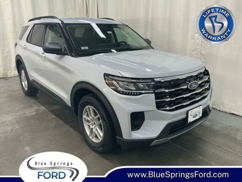 New 2026 Ford Explorer Active image 1