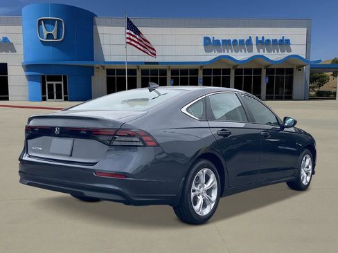 New 2026 Honda Accord LX image 4