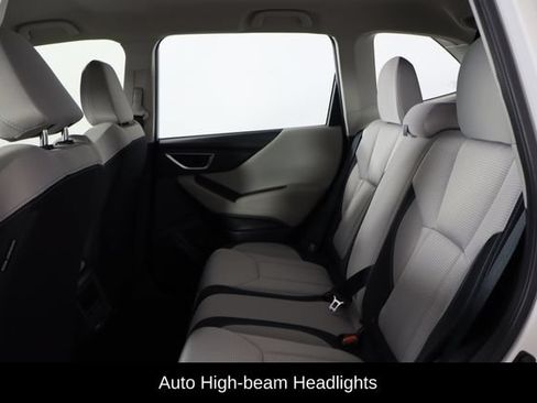 Used 2023 Subaru Forester Premium AWD/4WD image 8