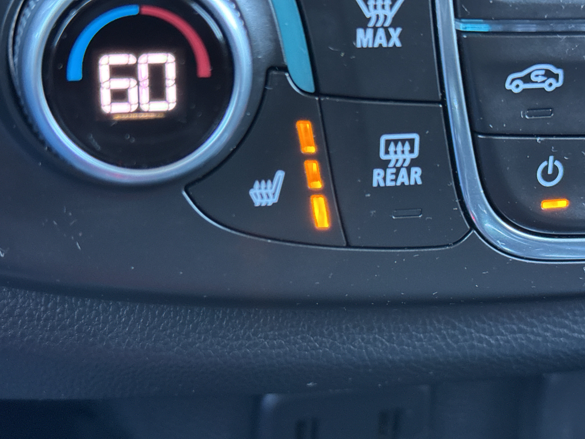 Used 2018 Chevrolet Traverse LT AWD/4WD image 25