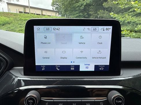 Used 2025 Ford Escape ST-Line FWD image 19