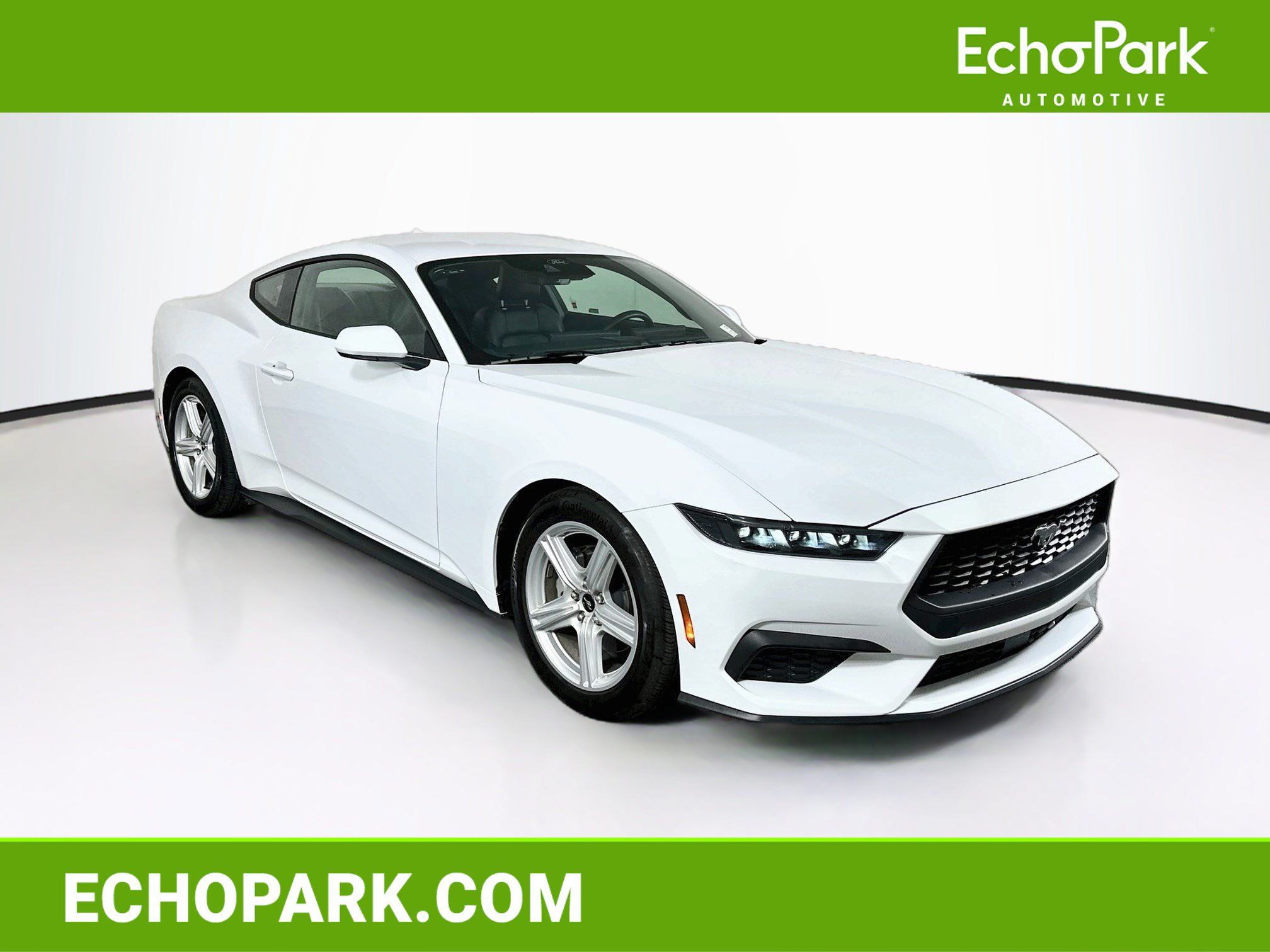 Used 2026 Ford Mustang Premium RWD image 1