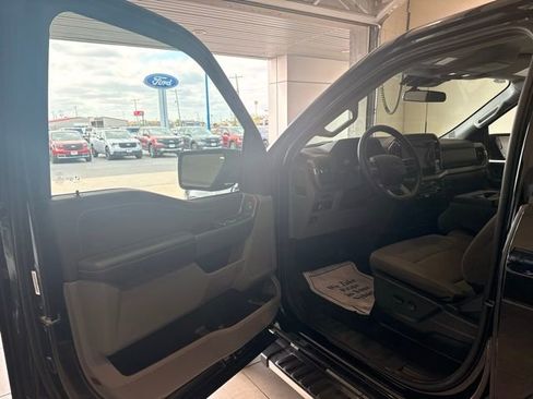 Used 2025 Ford F150 XLT w/ Equipment Group 301A Standard AWD/4WD image 11