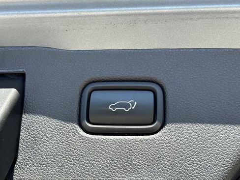 Used 2020 Kia Sorento EX image 18