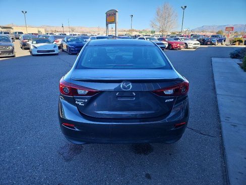 Used 2015 MAZDA MAZDA3 i Touring image 4