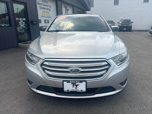 Used 2015 Ford Taurus Limited FWD image 8