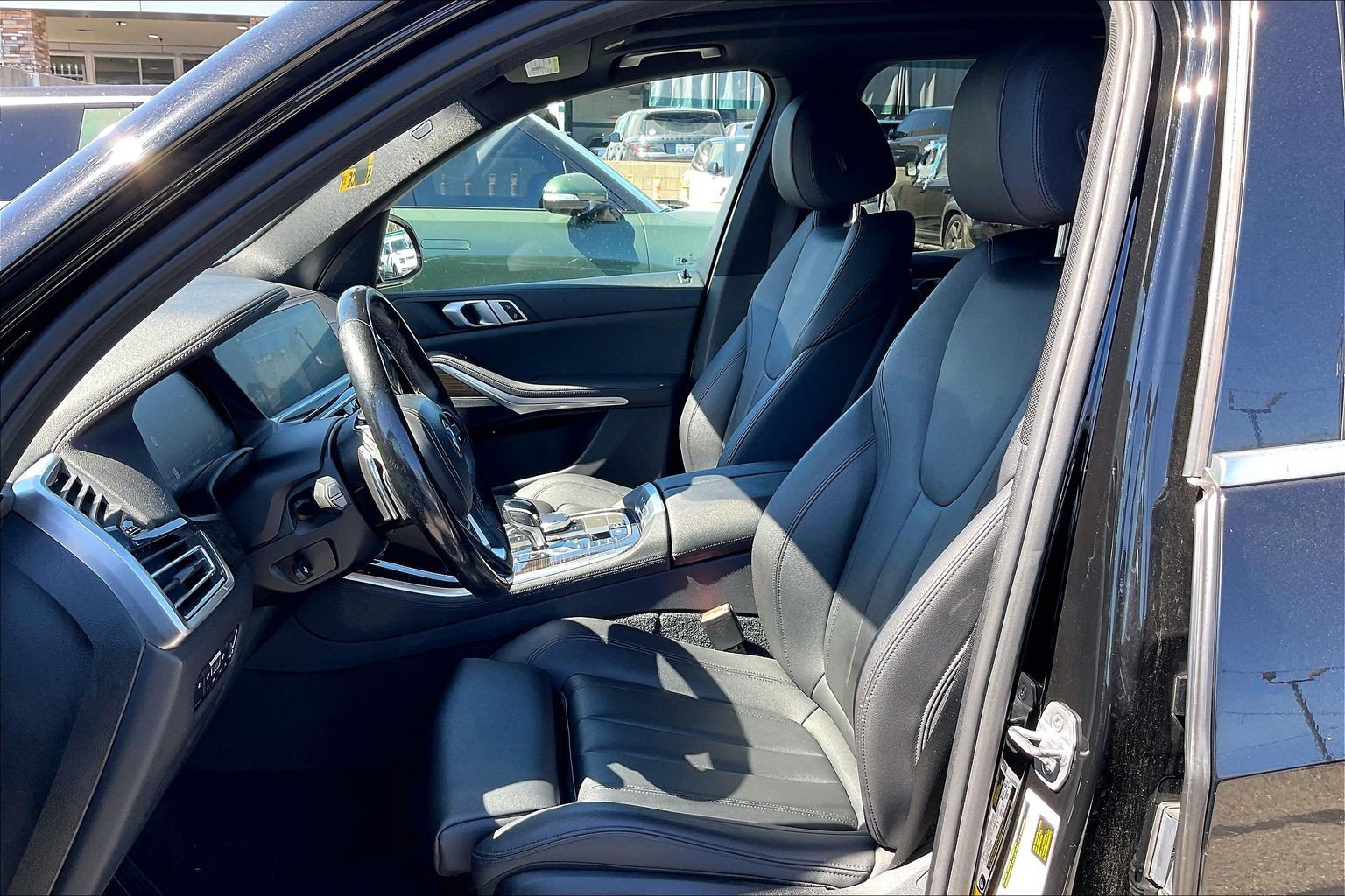 Used 2019 BMW X5 xDrive40i w/ Premium Package 2 AWD/4WD image 8