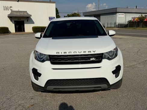 Used 2016 Land Rover Discovery Sport SE AWD/4WD image 2