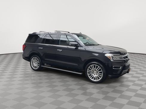 Certified 2024 Ford Expedition Limited AWD/4WD image 45