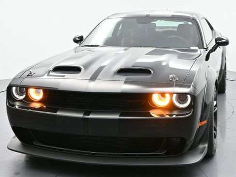 Used 2022 Dodge Challenger SRT Hellcat image 3