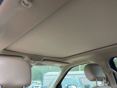 Used 2018 Ford F150 Lariat w/ Equipment Group 502A Luxury image 13