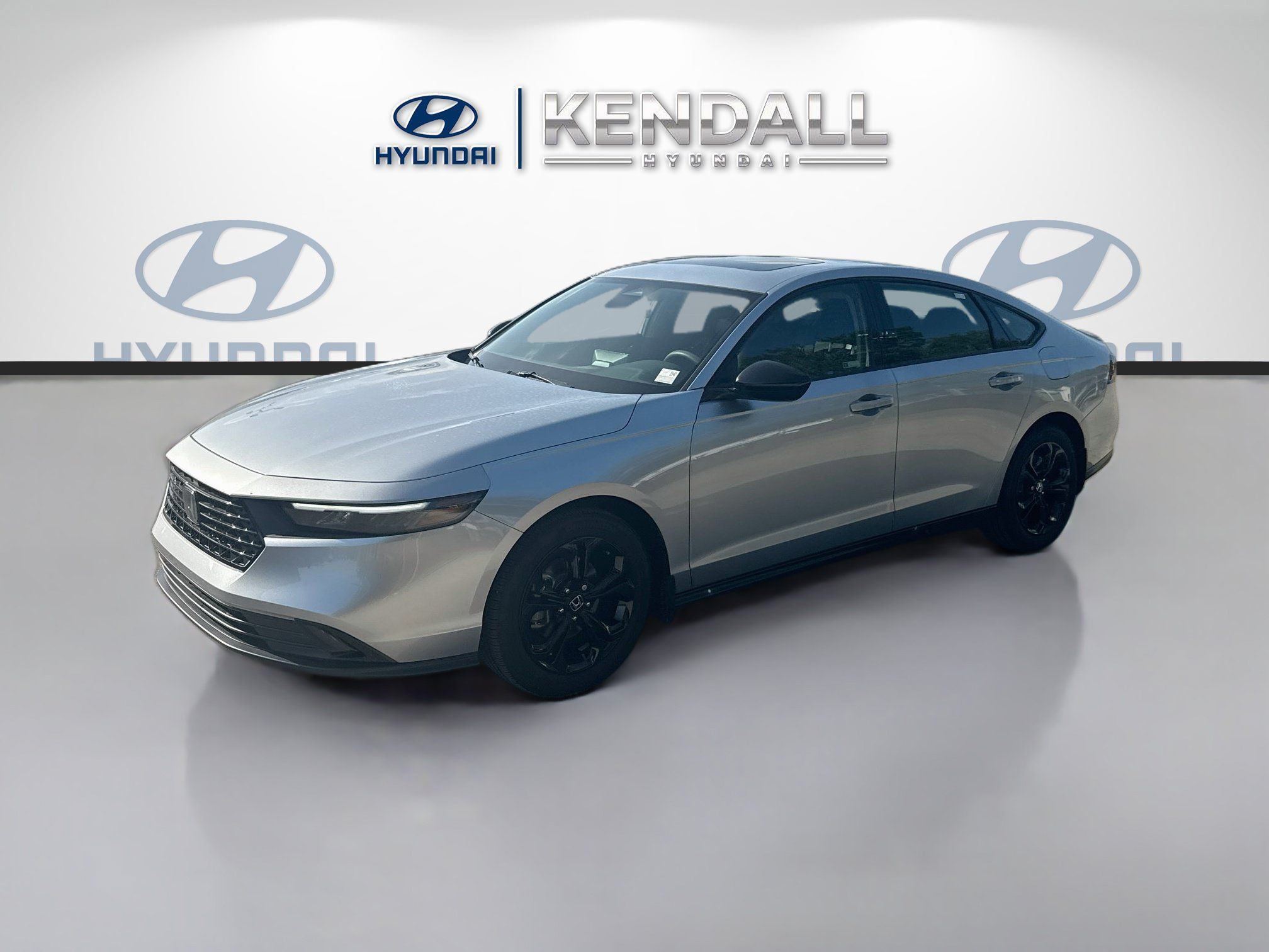 Used 2025 Honda Accord SE image 3