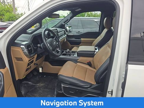 Used 2022 Ford F150 Lariat RWD image 2