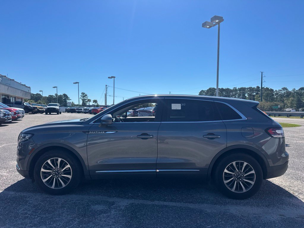 Used 2021 Lincoln Nautilus Reserve FWD image 6