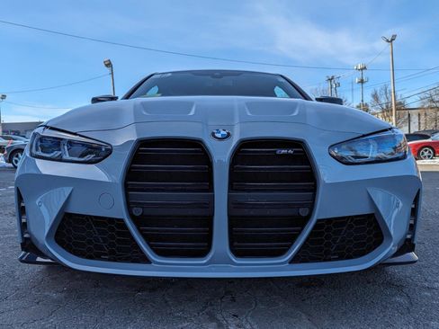 Used 2024 BMW M4 Coupe w/ Executive Package image 4