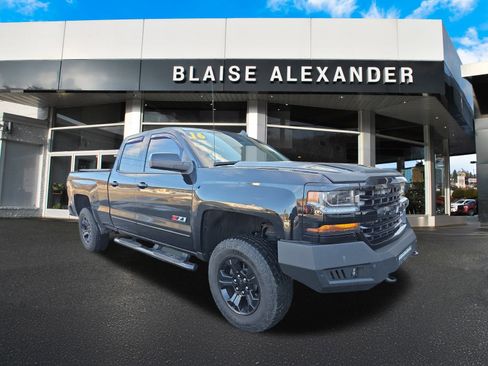 Used 2016 Chevrolet Silverado 1500 LT w/ Midnight Edition image 1