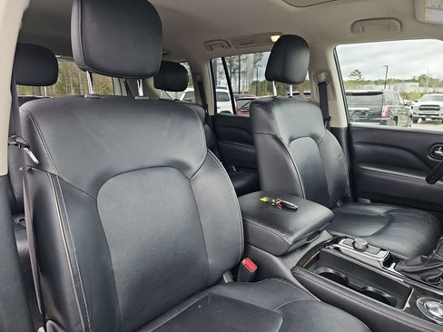 Used 2024 INFINITI QX80 Luxe image 13