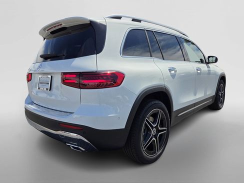New 2026 Mercedes-Benz GLB 250 image 5