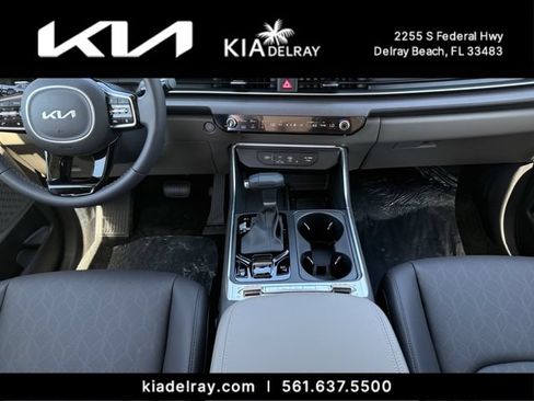 New 2026 Kia Carnival SX FWD image 13