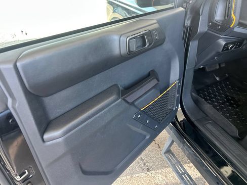Used 2024 Ford Bronco Badlands AWD/4WD image 12