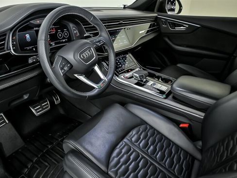 Used 2022 Audi RS Q8 AWD/4WD image 21