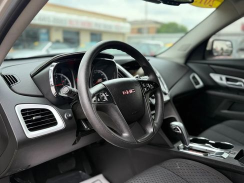 Used 2013 GMC Terrain SLE FWD image 18