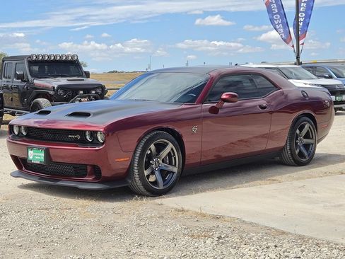 Used 2022 Dodge Challenger SRT Hellcat Redeye RWD image 4