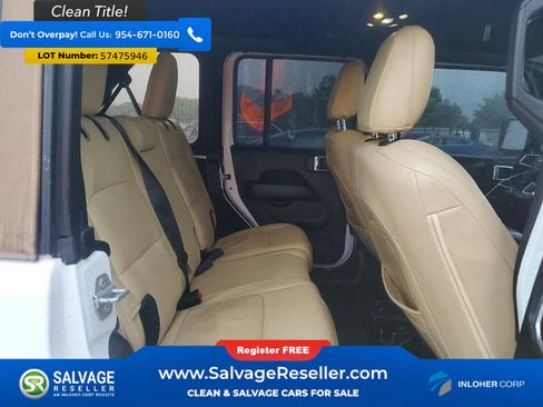 Used 2019 Jeep Wrangler Unlimited Sahara AWD/4WD image 15