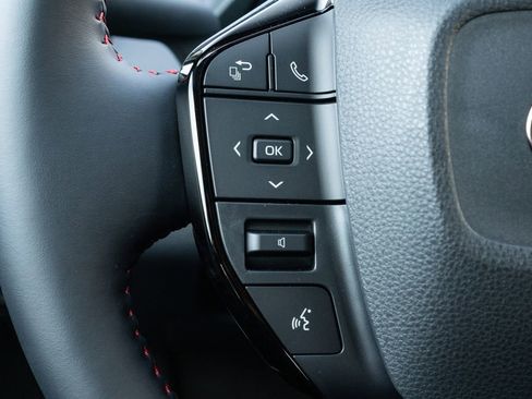 New 2026 Toyota Prius Plug-In Hybrid image 17