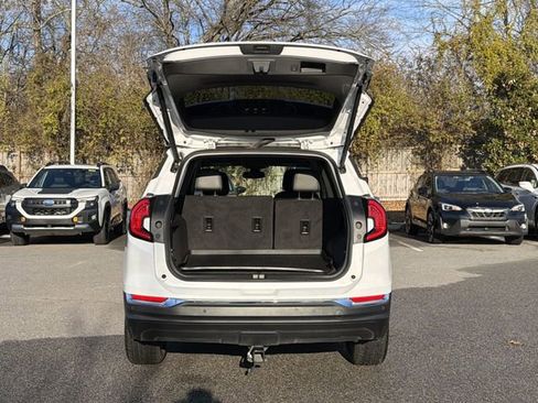 Used 2023 GMC Terrain SLT w/ Infotainment Package II image 20