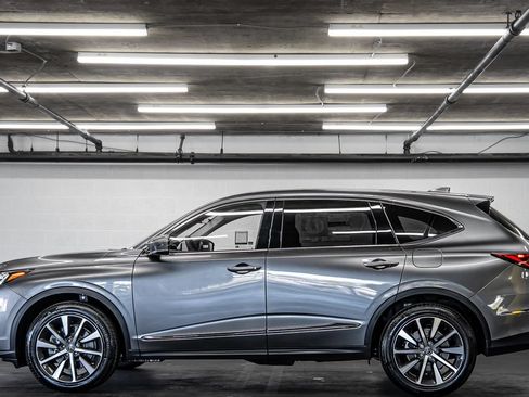 New 2026 Acura MDX SH-AWD w/ Technology Package image 2