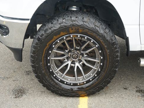 Used 2019 RAM 1500 Big Horn AWD/4WD image 10