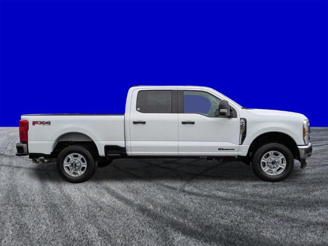 Certified 2026 Ford F350 XLT w/ FX4 Off-Road Package AWD/4WD image 3