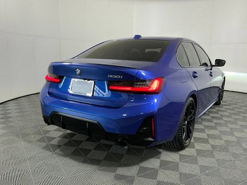 Used 2023 BMW 330i Sedan w/ M Sport Package RWD image 5