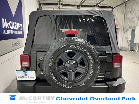 Used 2017 Jeep Wrangler Unlimited Sport w/ Connectivity Group image 6