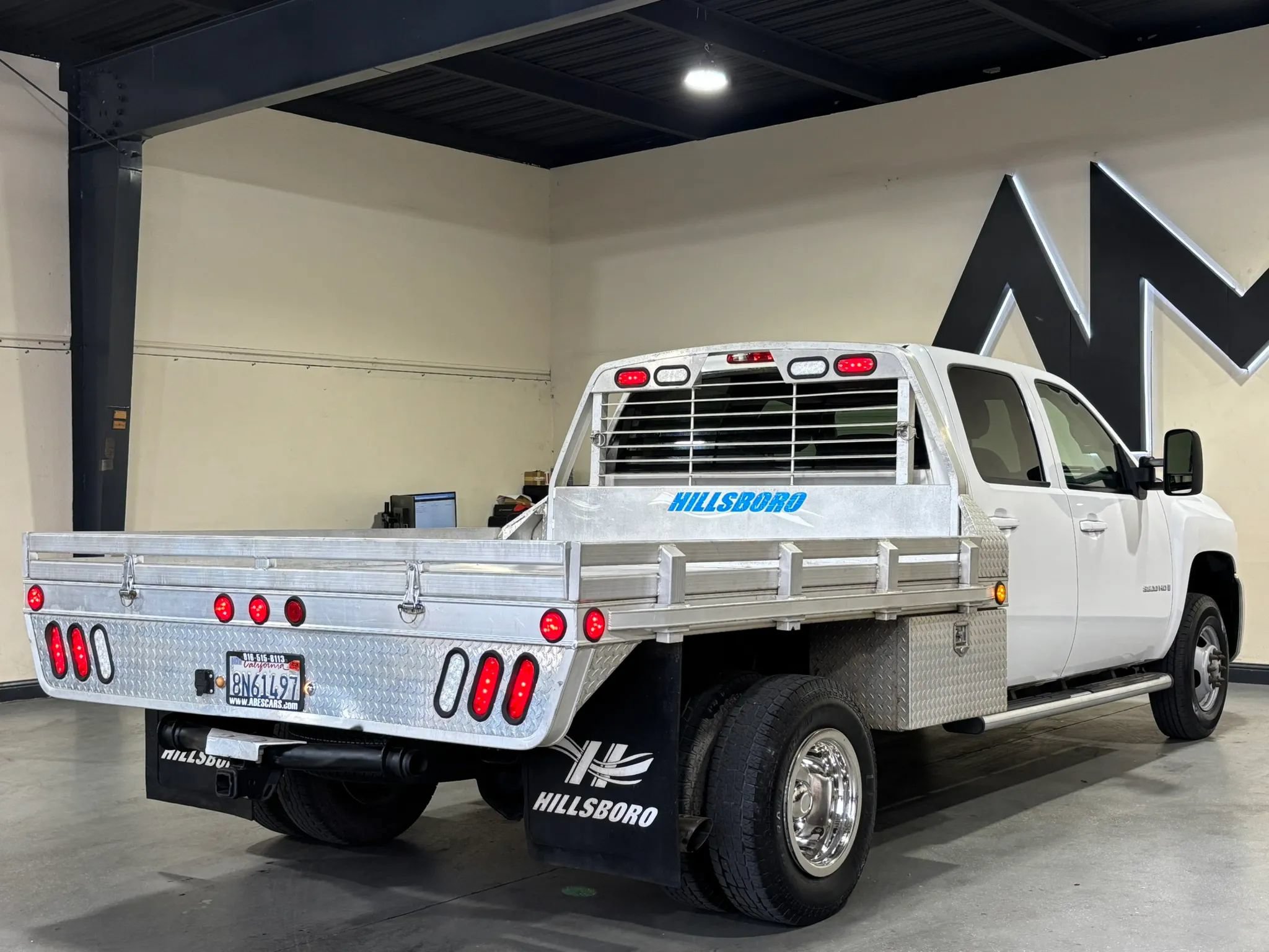 Used 2007 Chevrolet Silverado 3500 LTZ AWD/4WD image 4