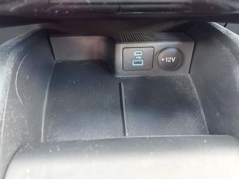 Used 2022 Ford Escape SE w/ Convenience Package FWD image 28