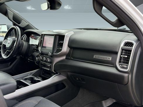 Used 2022 RAM 1500 Big Horn AWD/4WD image 29