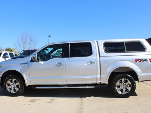 Used 2015 Ford F150 Lariat image 3