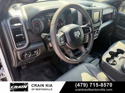 Used 2024 RAM 2500 Tradesman w/ Chrome Appearance Group AWD/4WD image 9