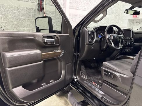 Used 2022 Chevrolet Silverado 3500 LT w/ All Star Edition AWD/4WD image 14