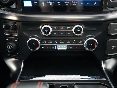 Used 2025 Ford F150 Raptor AWD/4WD image 21