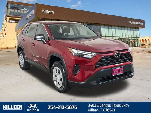 Used 2023 Toyota RAV4 LE FWD image 1