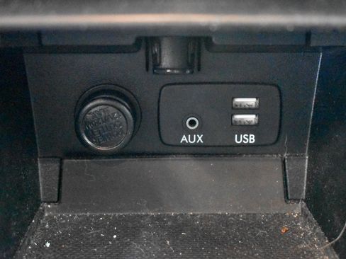 Used 2017 Subaru Outback 2.5i Premium image 21