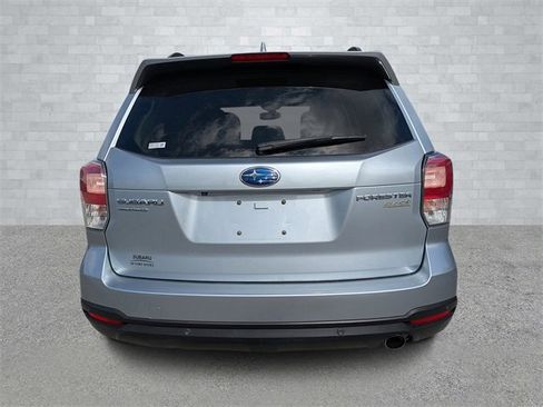 Used 2017 Subaru Forester 2.5i Touring image 6