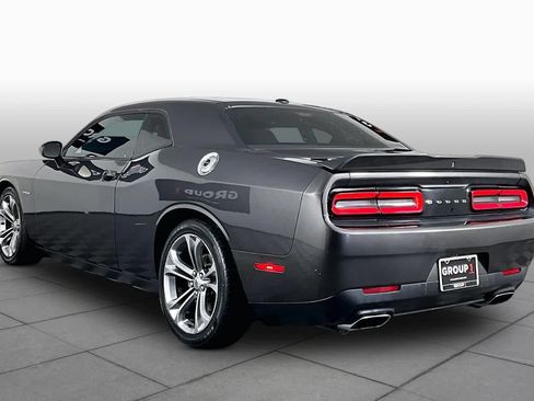 Used 2020 Dodge Challenger R/T RWD image 9
