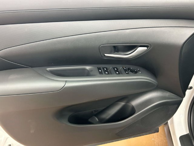 New 2026 Hyundai Tucson SEL FWD image 15