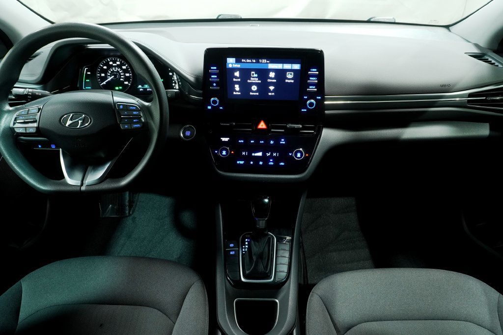 Used 2022 Hyundai Ioniq Blue FWD image 15