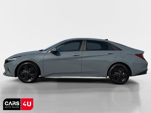 Used 2021 Hyundai Elantra SEL FWD image 4