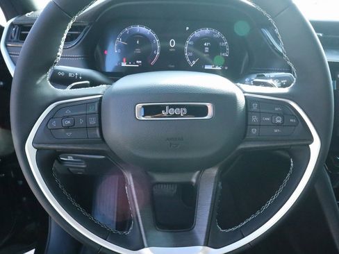 New 2026 Jeep Grand Cherokee Limited image 3